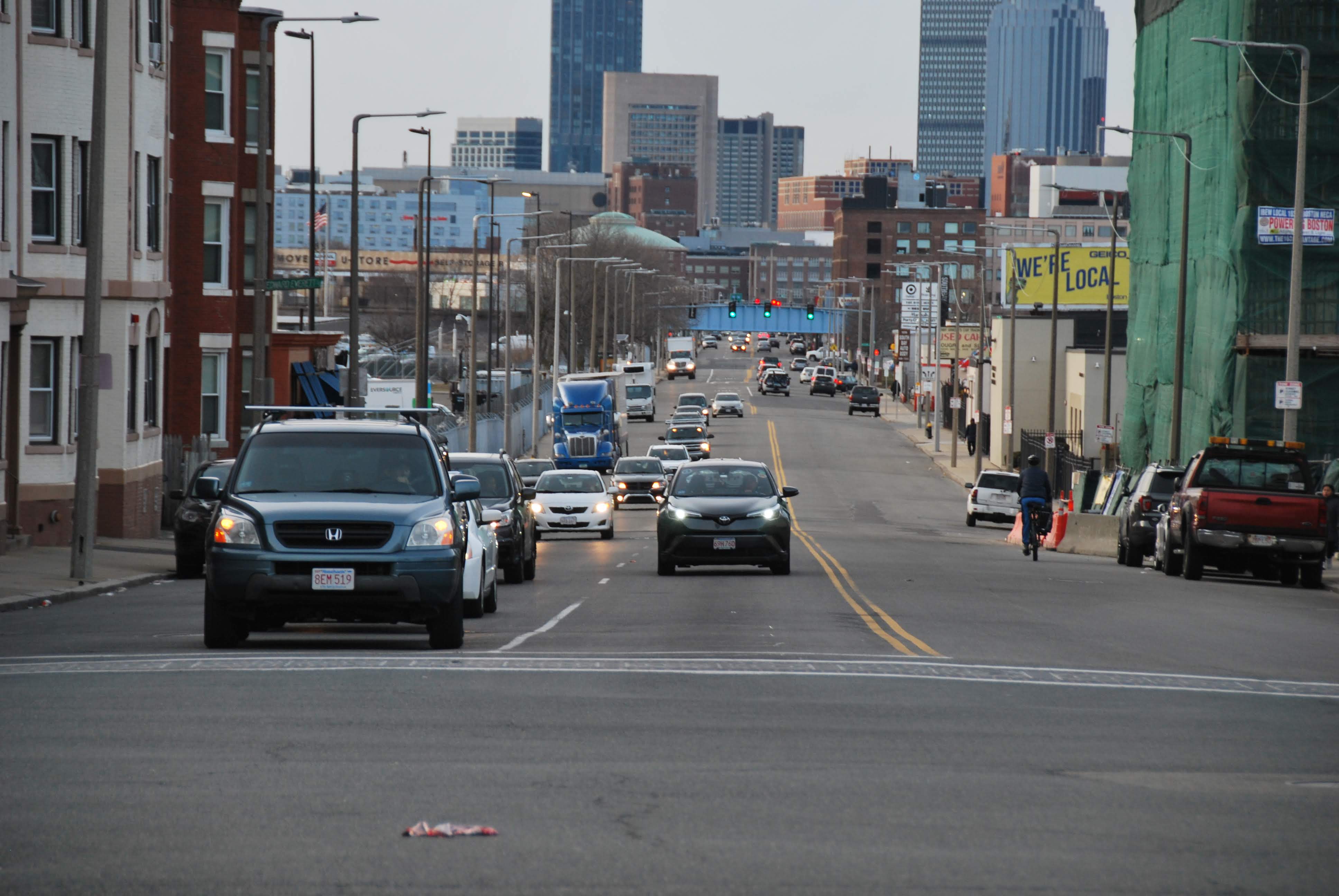 View of Massachusetts Avenue from Columbia Road