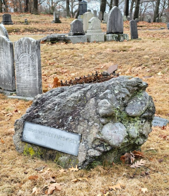 Monument made of Puddingstone