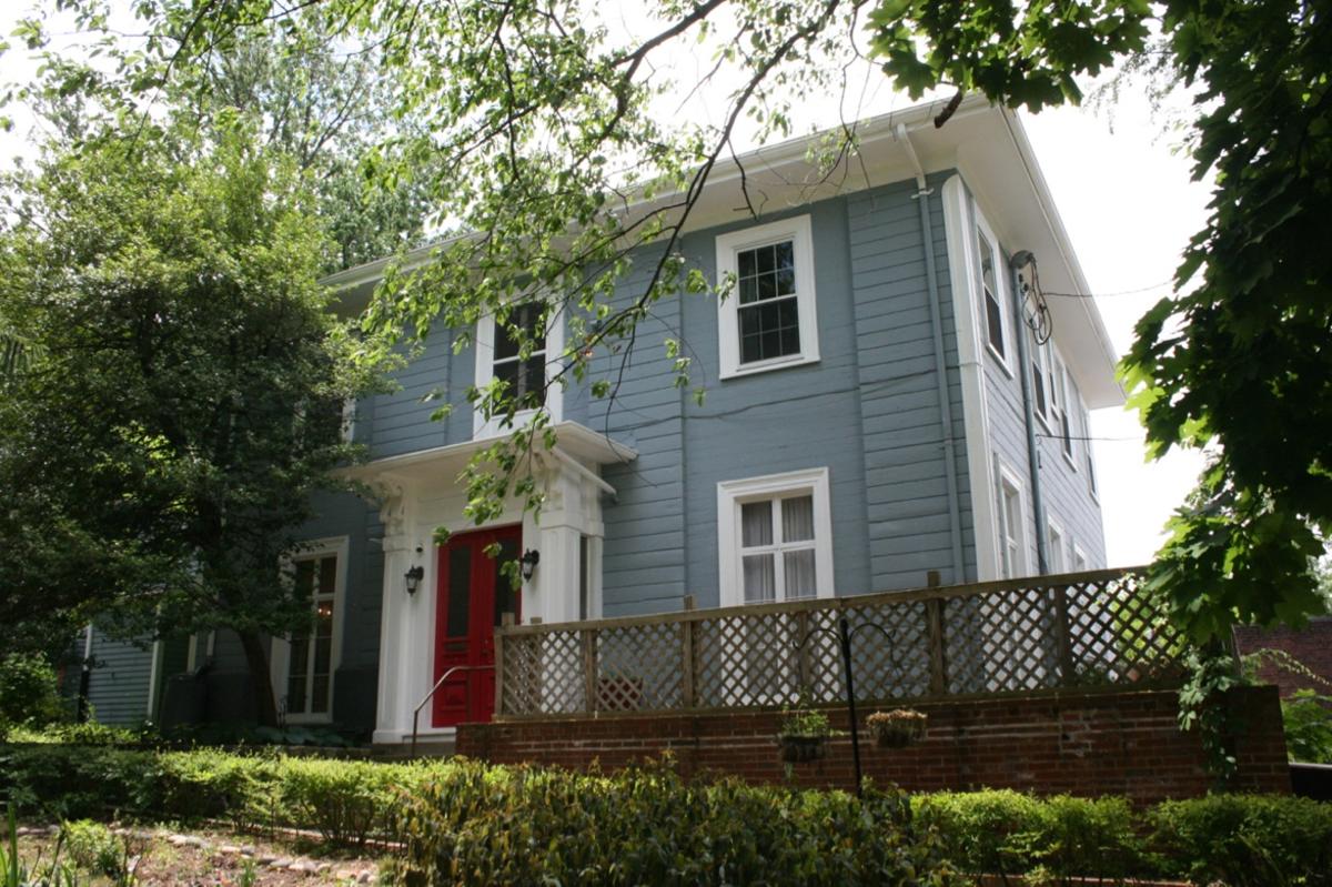 Bond-Hampton House